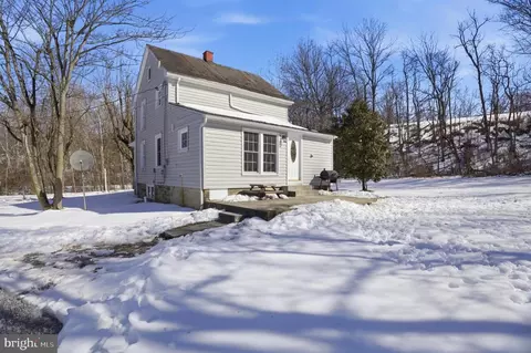 Exterior - 23453 Fruit Tree Dr, Smithsburg, MD 21783 photo 3 of 5