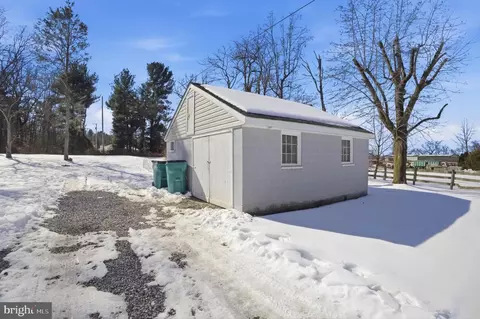 Exterior - 23453 Fruit Tree Dr, Smithsburg, MD 21783 photo 5 of 5