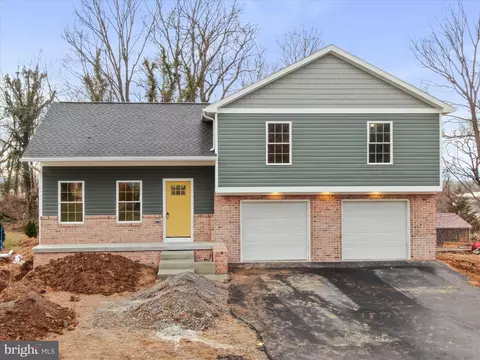 10904 Decker Ave, Hagerstown, MD 21740