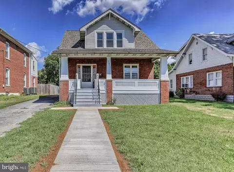 17814 Virginia Ave, Hagerstown, MD 21740