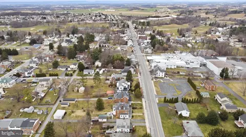 View/Area - 72 S Main St, Smithsburg, MD 21783 photo 4 of 5