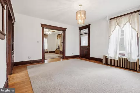 Living - 72 S Main St, Smithsburg, MD 21783 photo 6 of 6