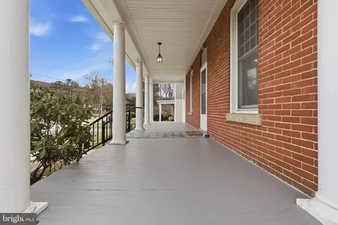 Exterior - 72 S Main St, Smithsburg, MD 21783 photo 2 of 6