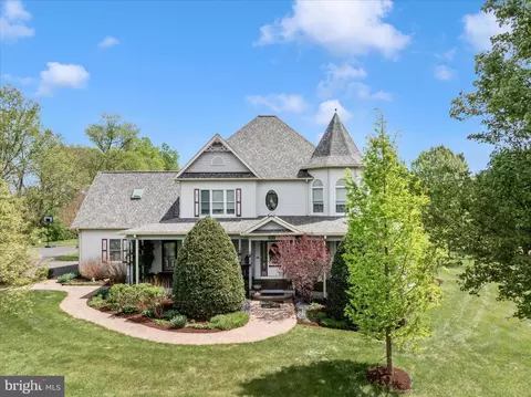 7825 4 Dam Number 4 Rd, Williamsport, MD 21795