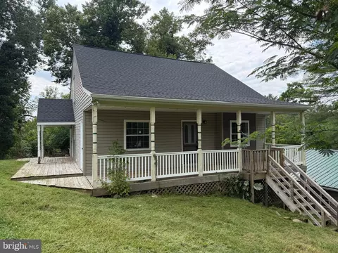 17419 Taylors Landing Rd, Sharpsburg, MD 21782