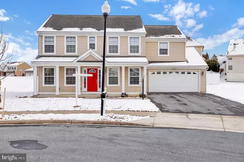 12519 Olivine Ct, Hagerstown, MD 21740