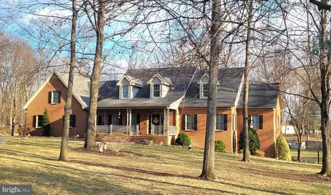 8401 Country Home Ln, Boonsboro, MD 21713