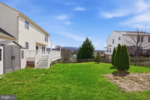 Exterior - 104 Drew Cir, Smithsburg, MD 21783 photo 6 of 11
