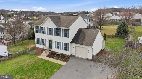 View/Area - 104 Drew Cir, Smithsburg, MD 21783 photo 2 of 14