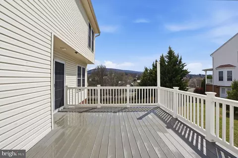 Exterior - 104 Drew Cir, Smithsburg, MD 21783 photo 9 of 11