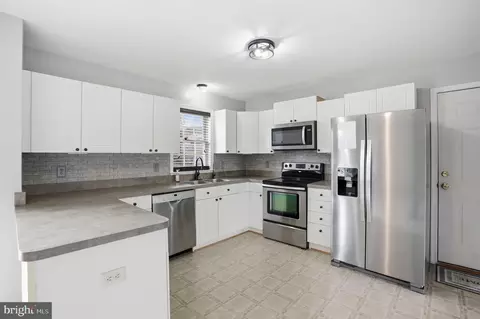 Kitchen - 104 Drew Cir, Smithsburg, MD 21783 photo 1 of 3