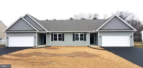 13918 Patriot Way, Hagerstown, MD 21740