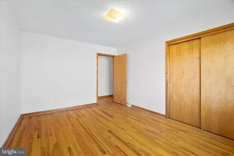 Bedroom - 22054 Mohawk Dr, Smithsburg, MD 21783 photo 4 of 6