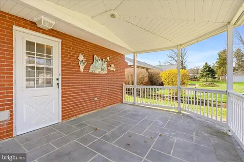 Exterior - 22054 Mohawk Dr, Smithsburg, MD 21783 photo 6 of 11