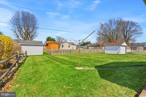 Exterior - 22054 Mohawk Dr, Smithsburg, MD 21783 photo 11 of 11