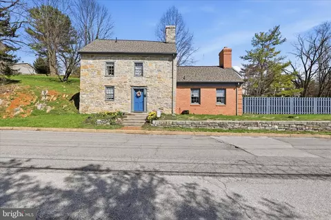 109 S Church St, Sharpsburg, MD 21782