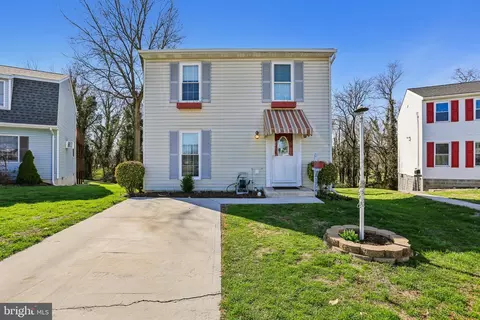 1254 Pinecrest Ave, Hagerstown, MD 21740