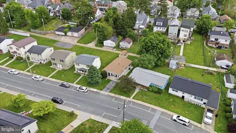 View/Area - 860 Pine St, Hagerstown, MD 21740 photo 5 of 6