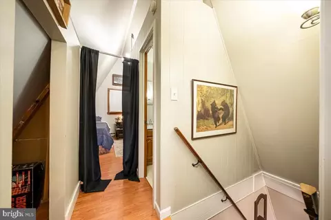 Entry Way - 14141 Roberts Rd, Hancock, MD 21750 photo 4 of 4