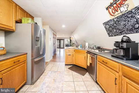 Kitchen - 14141 Roberts Rd, Hancock, MD 21750 photo 4 of 4