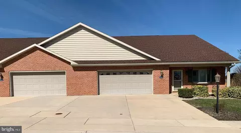 13301 Marquise Dr, Hagerstown, MD 21742