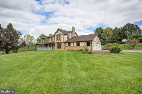 Exterior - 8001 Mapleville Rd, Boonsboro, MD 21713 photo 5 of 30