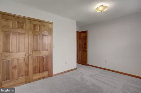 Bedroom - 8001 Mapleville Rd, Boonsboro, MD 21713 photo 5 of 7