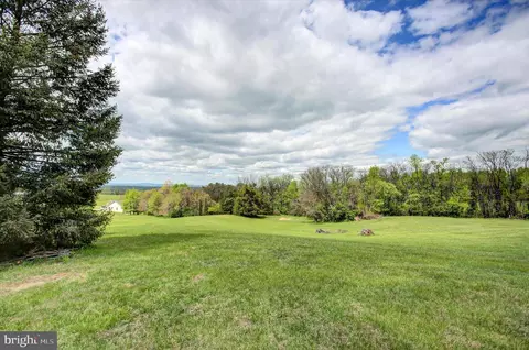 Exterior - 8001 Mapleville Rd, Boonsboro, MD 21713 photo 10 of 30