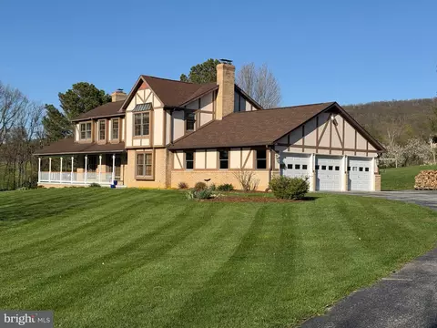 8001 Mapleville Rd, Boonsboro, MD 21713