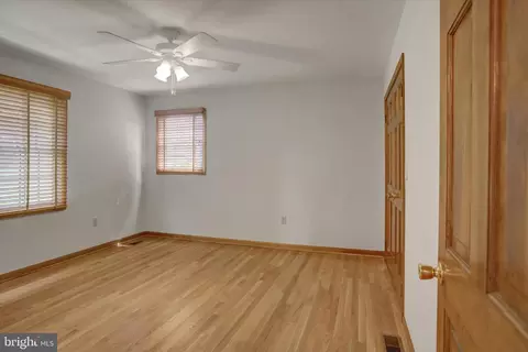 Bedroom - 8001 Mapleville Rd, Boonsboro, MD 21713 photo 1 of 7