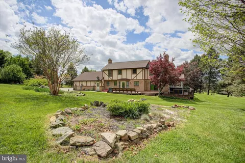 Exterior - 8001 Mapleville Rd, Boonsboro, MD 21713 photo 17 of 30