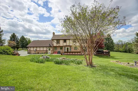 Exterior - 8001 Mapleville Rd, Boonsboro, MD 21713 photo 18 of 30