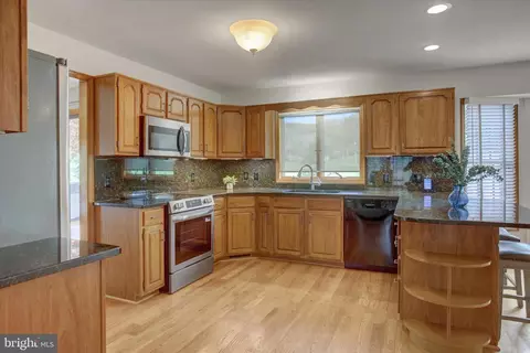 Kitchen - 8001 Mapleville Rd, Boonsboro, MD 21713 photo 3 of 5