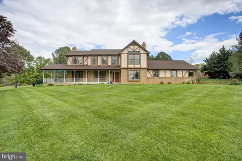 Exterior - 8001 Mapleville Rd, Boonsboro, MD 21713 photo 3 of 30