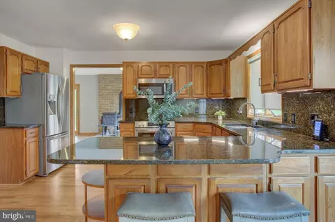 Kitchen - 8001 Mapleville Rd, Boonsboro, MD 21713 photo 2 of 5