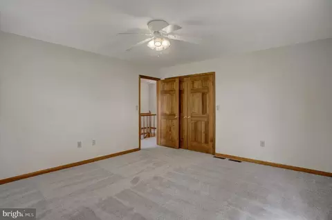 Bedroom - 8001 Mapleville Rd, Boonsboro, MD 21713 photo 4 of 7