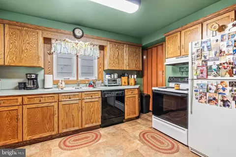 Other - 17 N Martin St, Clear Spring, MD 21722 photo 4 of 12