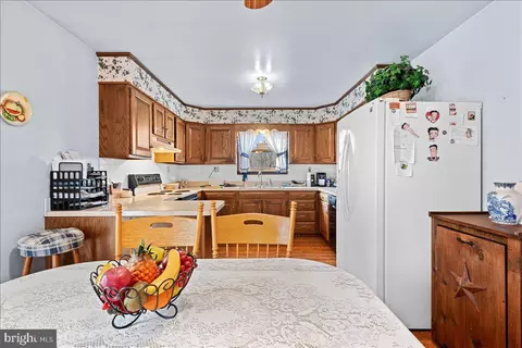 12530 Seavolt Rd, Hancock, MD 21750 photo 9