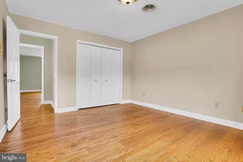 Bedroom - 13039 Spickler Rd, Clear Spring, MD 21722 photo 4 of 5