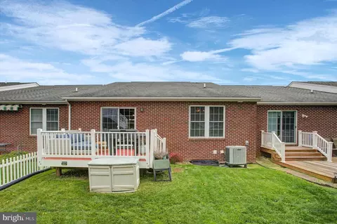 Exterior - 7 Eckstine Ct, Smithsburg, MD 21783 photo 4 of 4