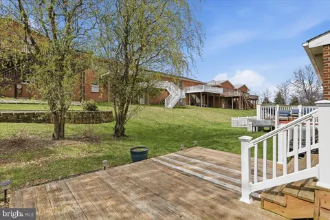 Exterior - 5 Eckstine Ct, Smithsburg, MD 21783 photo 2 of 3