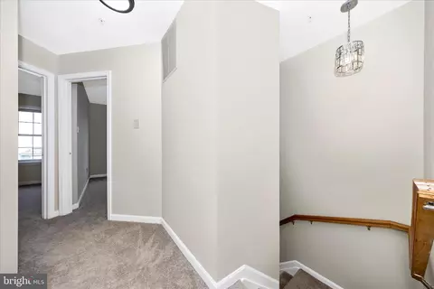 Entry Way - 105 Sentry Rdg, Smithsburg, MD 21783 photo 2 of 5