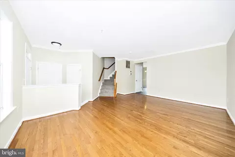 Living - 105 Sentry Rdg, Smithsburg, MD 21783 photo 4 of 4