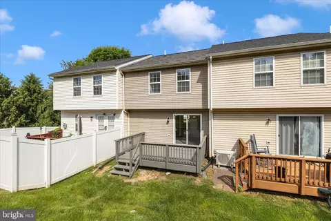 Exterior - 105 Sentry Rdg, Smithsburg, MD 21783 photo 7 of 16