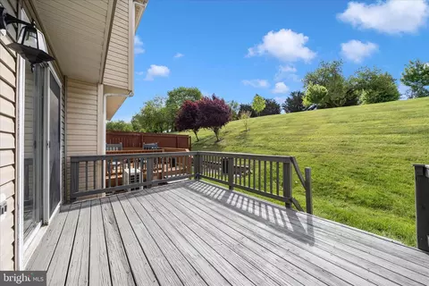 Exterior - 105 Sentry Rdg, Smithsburg, MD 21783 photo 9 of 16