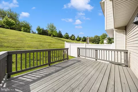 Exterior - 105 Sentry Rdg, Smithsburg, MD 21783 photo 10 of 16