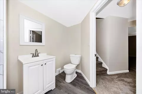 Entry Way - 105 Sentry Rdg, Smithsburg, MD 21783 photo 5 of 5