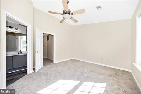 Bedroom - 105 Sentry Rdg, Smithsburg, MD 21783 photo 3 of 8
