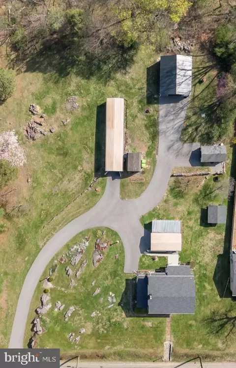 17035 Virginia Ave, Williamsport, MD 21795