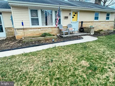 16 Ford Ave, Boonsboro, MD 21713